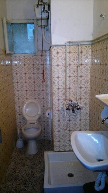 Appartamento Hide Away Ipsos Esterno foto